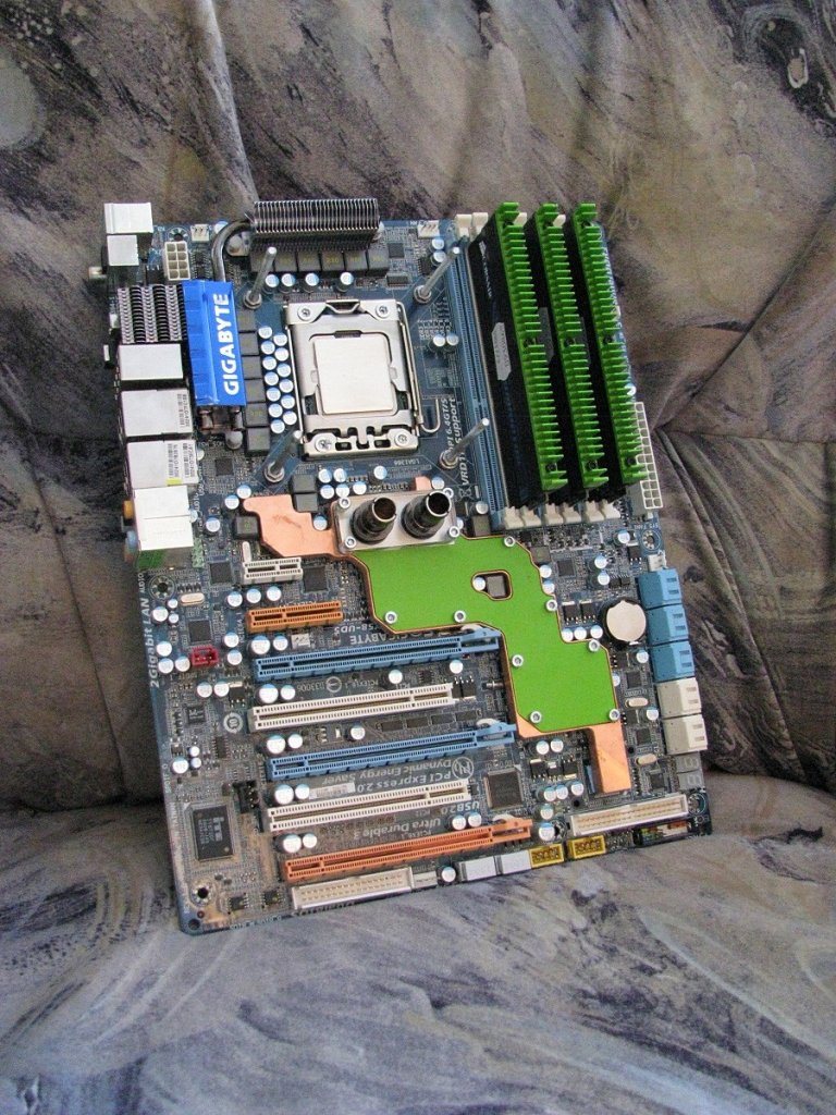 [12/04/2020] Update vom 12.04.2020: Gigabyte X58-UD5 von Mischk@