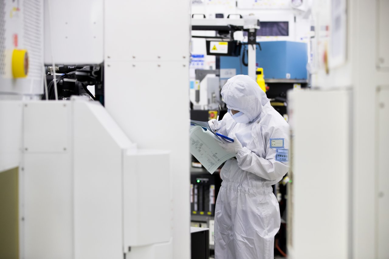 [08/04/2020] TSMC plant mit dem neuen Designzentrum in München die Entwicklung energieeffizienter Hochleistungs-Chips für europäische KI- und Industrieanwendungen zu unterstützen.
