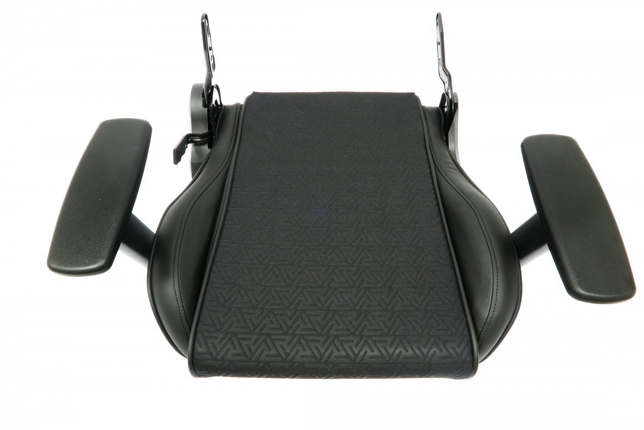 [23/04/2020] Tesoro Alphaeon S2 im Test: Wie bequem und ergonomisch ist Tesoros neues, preislich attraktives Sitzmöbel für Spieler? (10)