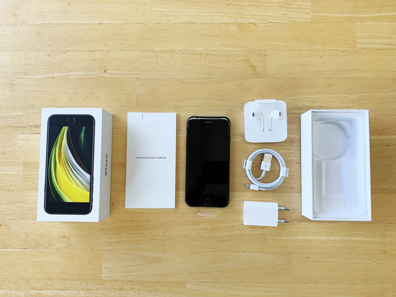 [27/04/2020] iphone se 2020 unboxing