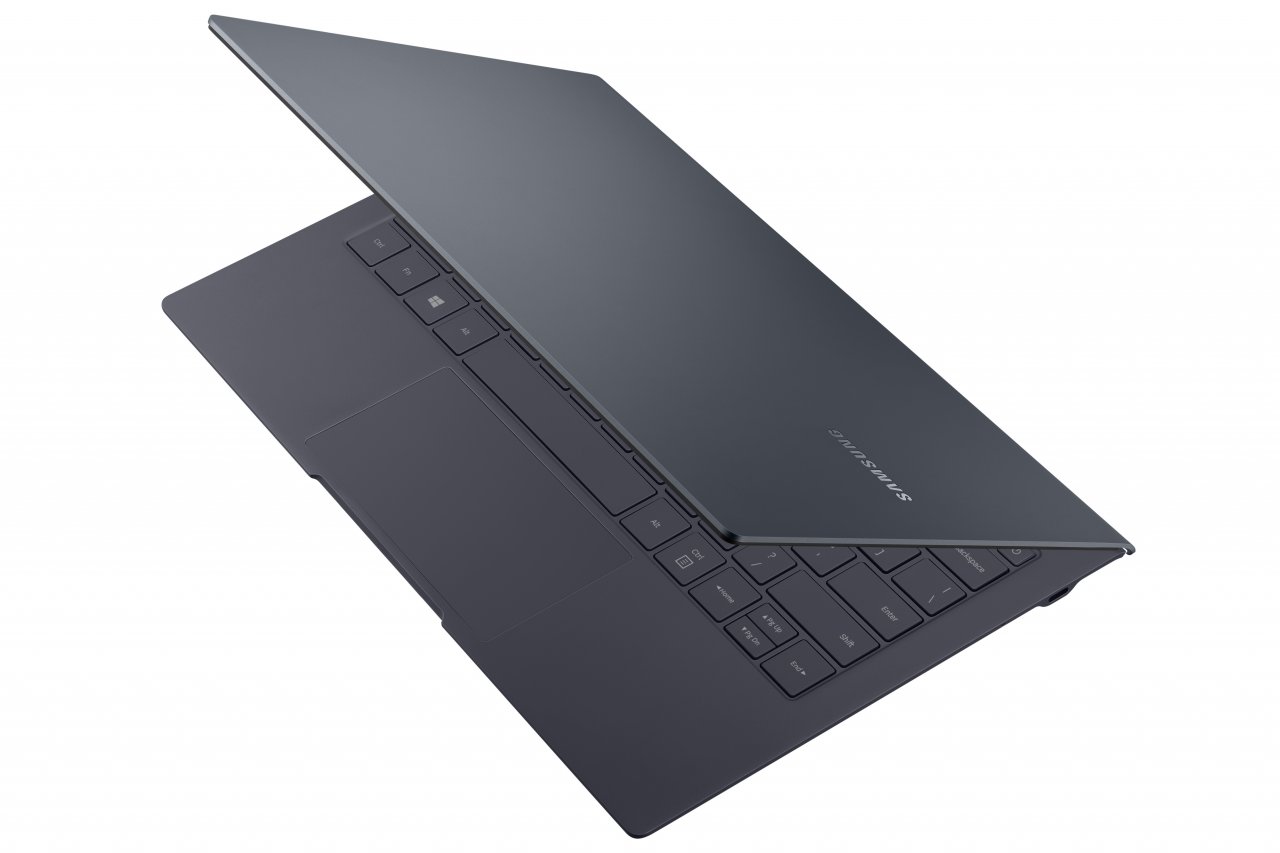 [29/05/2020] Samsung Galaxy Book S SM W767N Mercury Grey 45 gekippt rgb