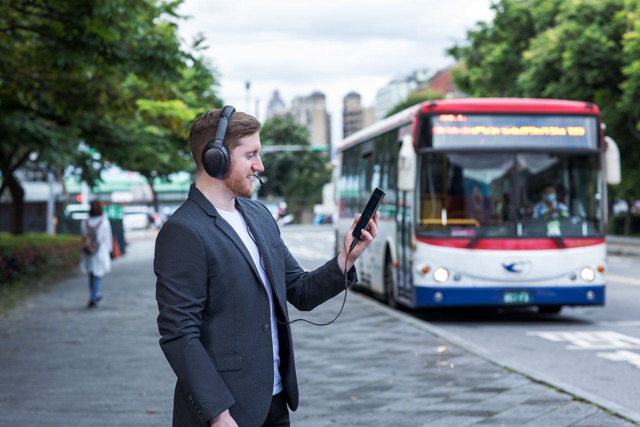 [19/06/2020] ASUS AI Noise Canceling Mic Adapter Scenario Traveling