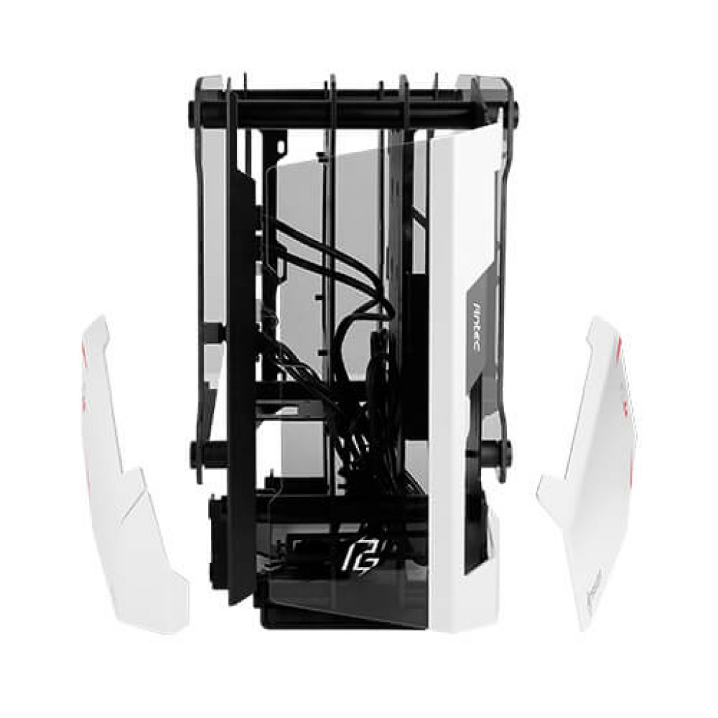 [17/07/2020] Antec striker phantom gaming 06