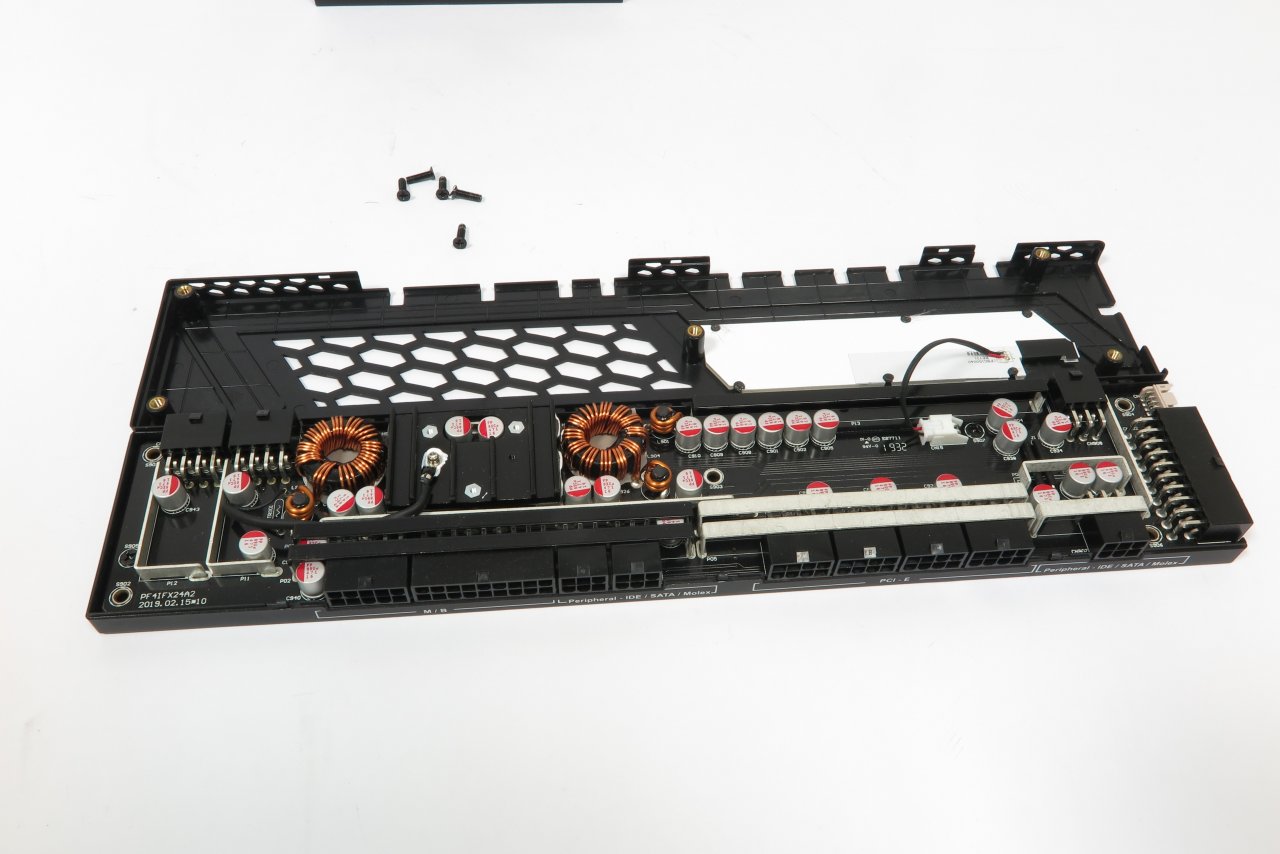 [29/07/2020] Seasonic Prime Connect im Test -&nbsp; Connect-Riegel