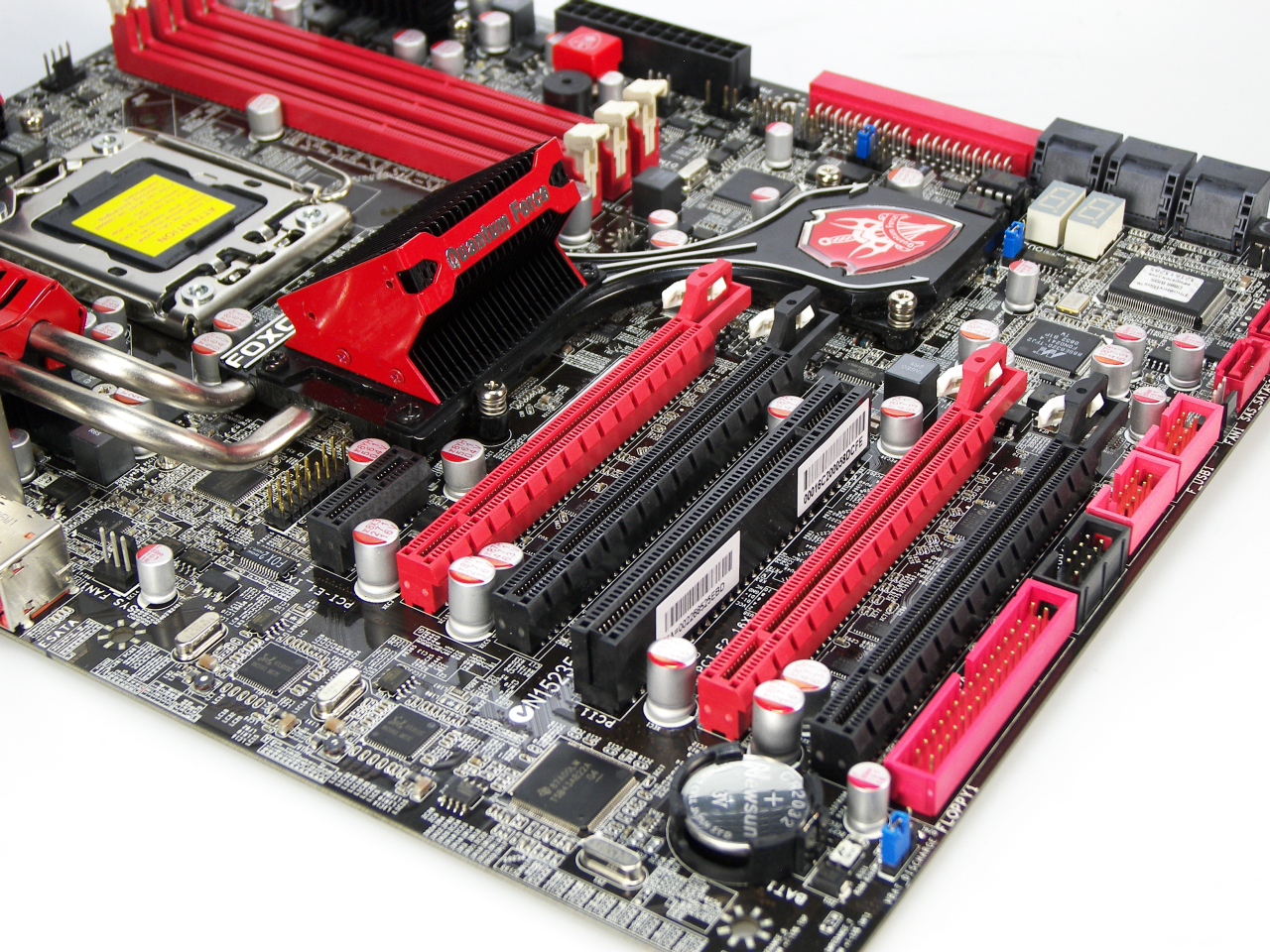 [06/08/2020] Update vom 09.08.2020: Foxconn Bloodrage von PCGH_Stephan