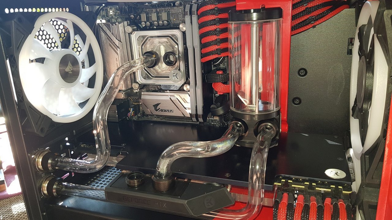 [14/08/2020] Casemod-Tagebuch: Mini-ITX-Wakü-PC mit Hardtubes ausgestattet (16)