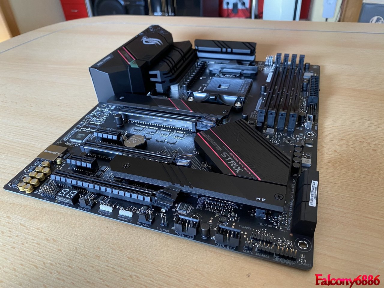 [06/08/2020] Asus ROG Strix B550-E Gaming