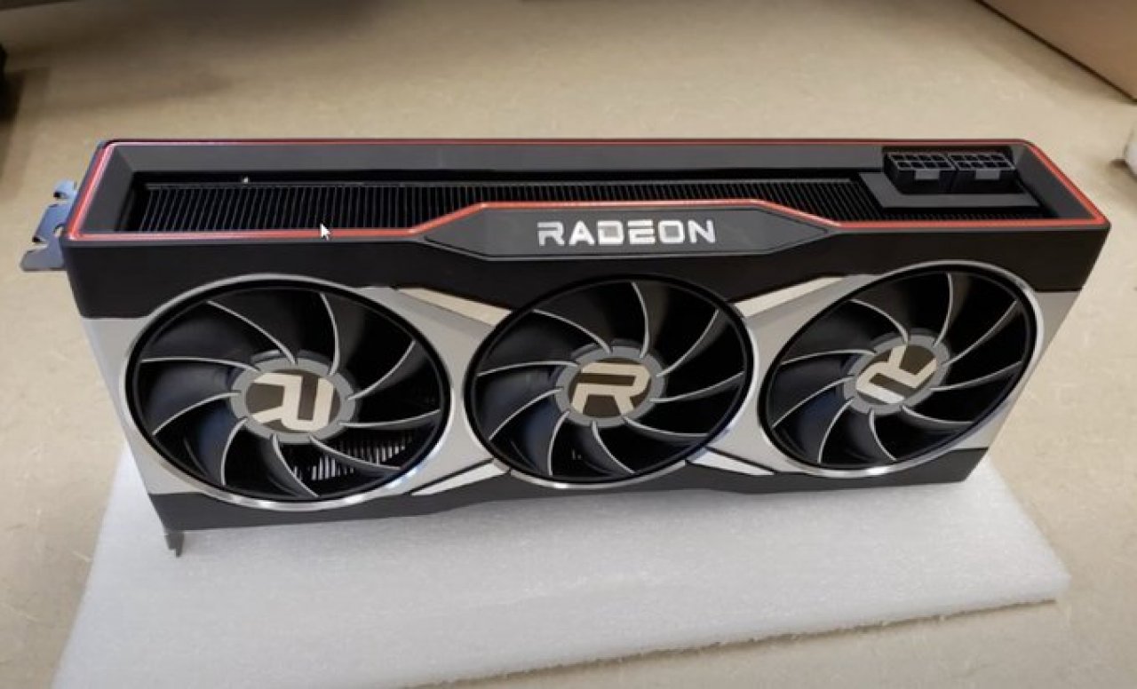 [16/09/2020] AMD Radeon RX 6000: Erstes Realbild und Renderbild der 2-Lüfter-Lösung (3)