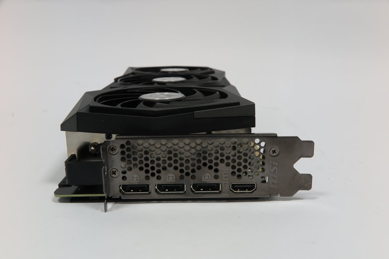 MSI Geforce RTX 3090 Gaming X Trio_2