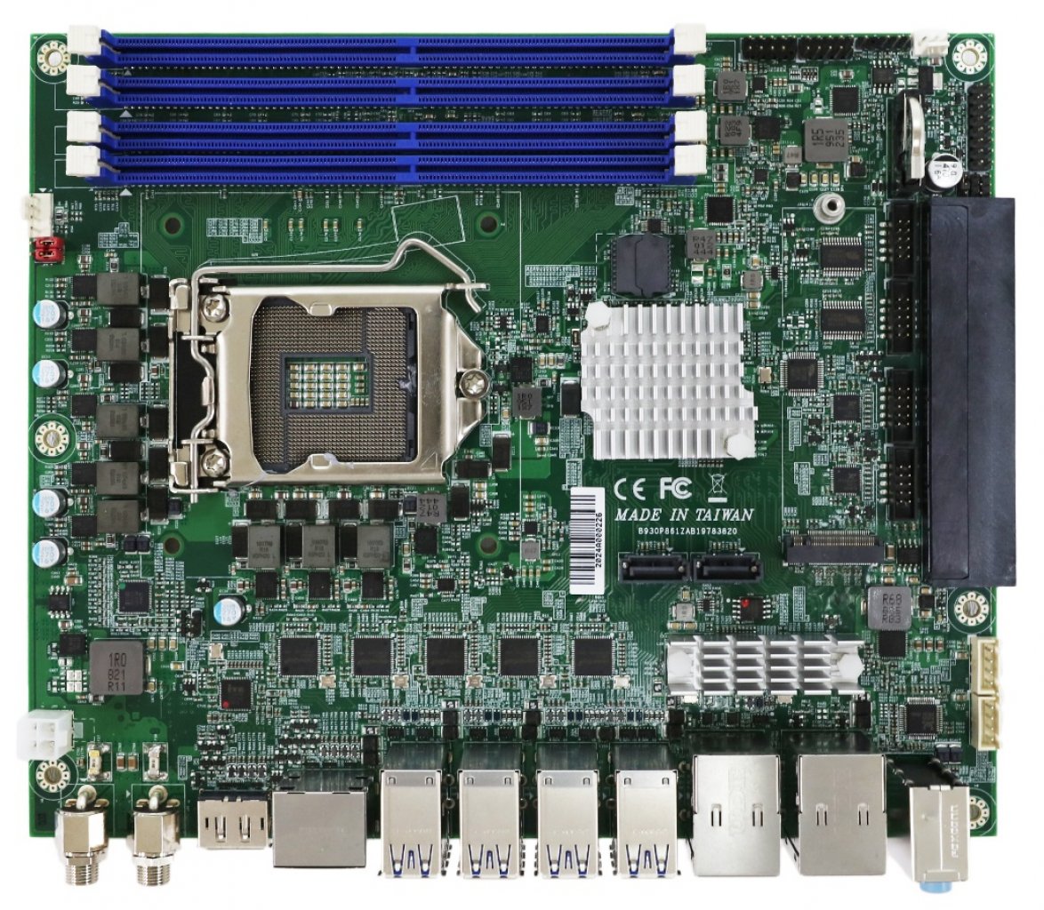 [23/09/2020] Portwell PEB 9783G2AR 2 Mainboard 02