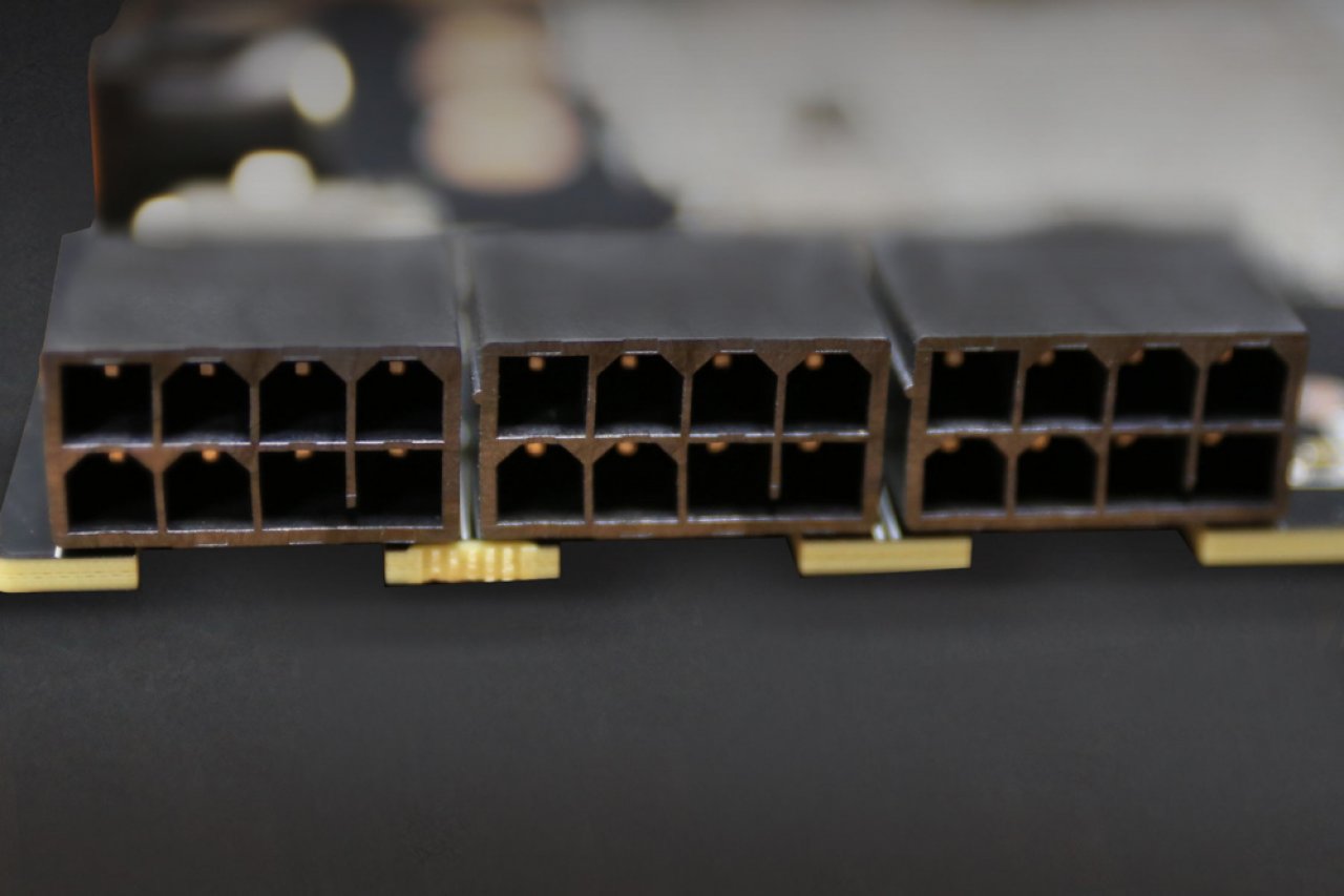 [20/09/2020] Aorus RTX 3090 Xtreme: Gigabyte zeigt Unboxing seines stärksten Custom-Designs &nbsp;