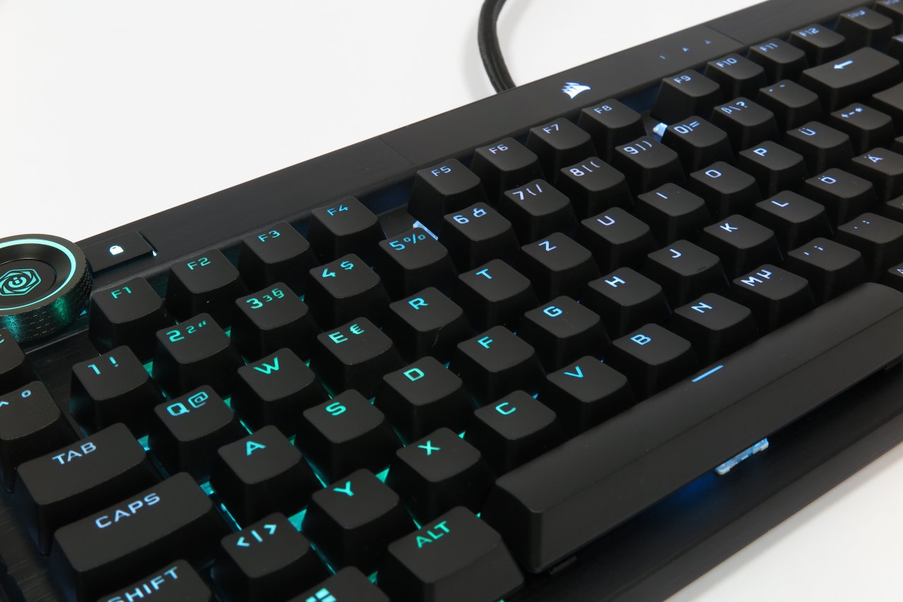 [30/09/2020] Corsair K100 RGB: Corsairs neues Mechanik-Flaggschiff mit Ambitionen auf die Tastaturreferenz im Test (18)