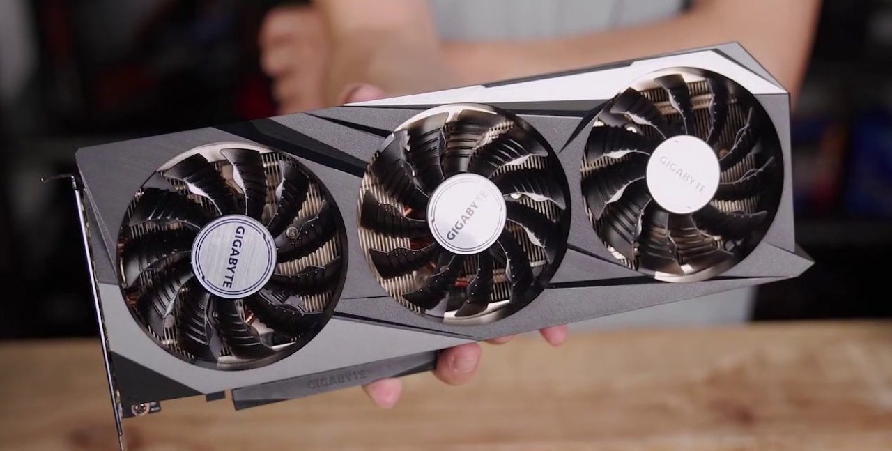 [23/10/2020] Geforce RTX 3070: Weitere Bilder aus China, Test-Embargo der Founders Edition einen Tag vor 