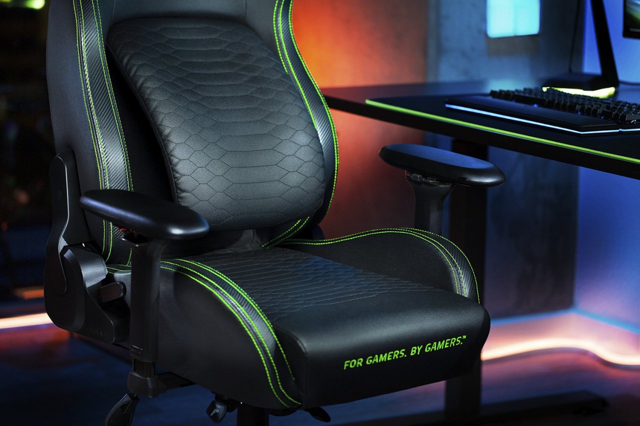 [12/10/2020] Razer Iskur Gaming Chair ausgeklappte Lordosenstütze