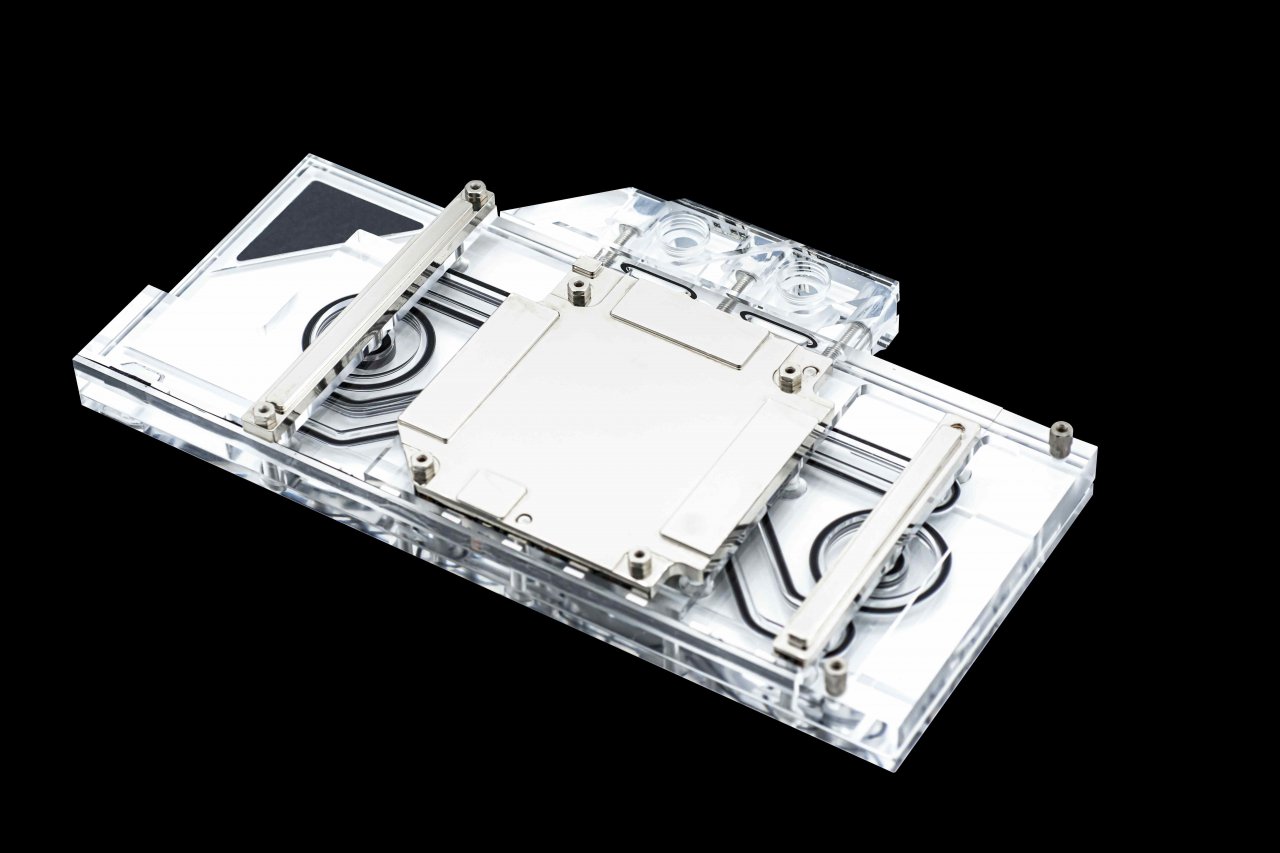 [09/11/2020] Geforce RTX 3080 und 3090: Inno3D iChill Frostbite mit vorinstalliertem Wasserkühler (3)