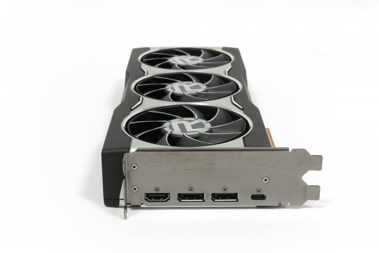 [09/11/2020] AMD Radeon RX 6800 und RX 6800 XT im Test: Sind die RTX 3070 und RTX 3080 geschlagen? (11)
