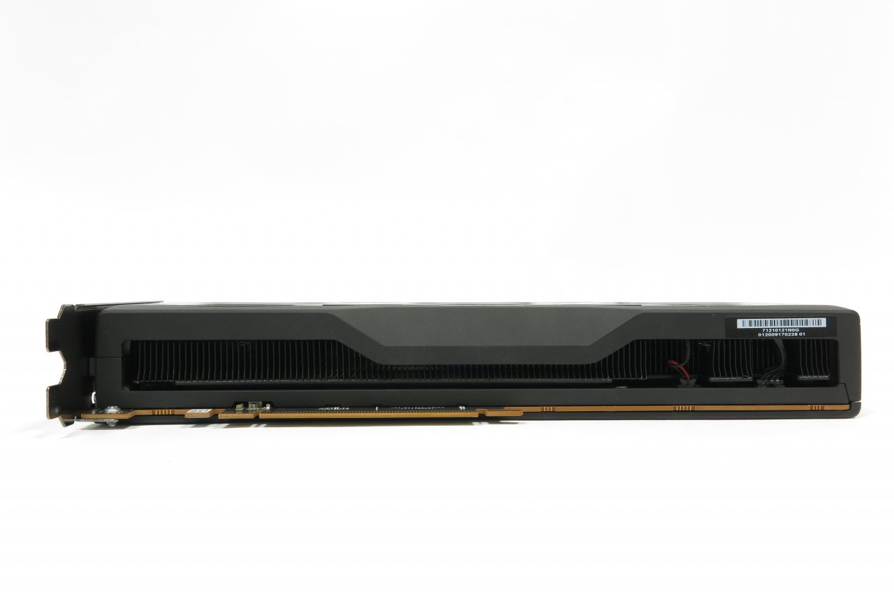 [09/11/2020] AMD Radeon RX 6800 und RX 6800 XT im Test: Sind die RTX 3070 und RTX 3080 geschlagen? (14)