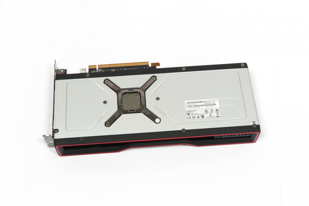 [09/11/2020] AMD Radeon RX 6800 und RX 6800 XT im Test: Sind die RTX 3070 und RTX 3080 geschlagen? (16)