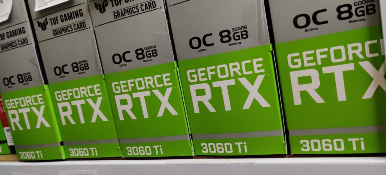 [17/11/2020] Geforce RTX 3060 Ti: Benchmark zeigt Nähe zur Radeon RX 6800
