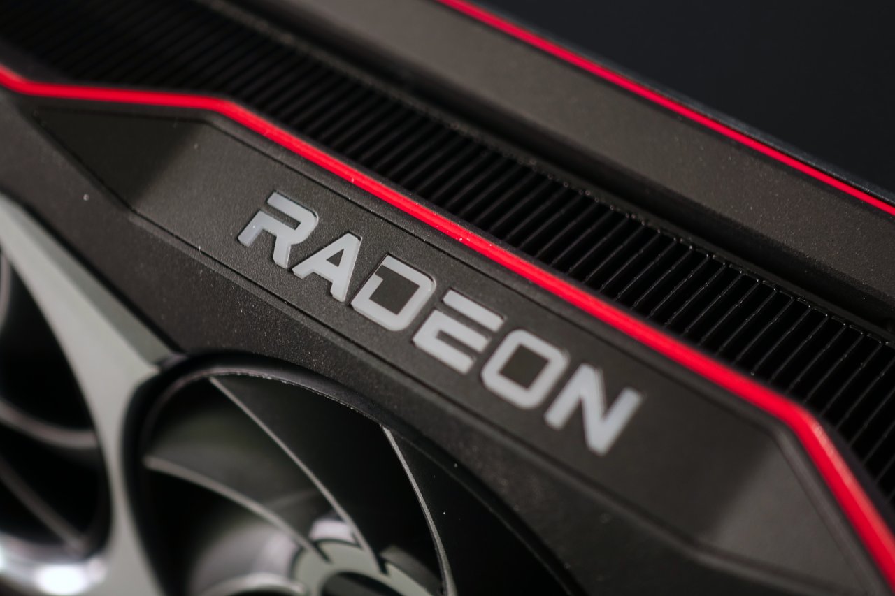 [16/11/2020] Fotos der RX 6800 / 6800 XT (4)