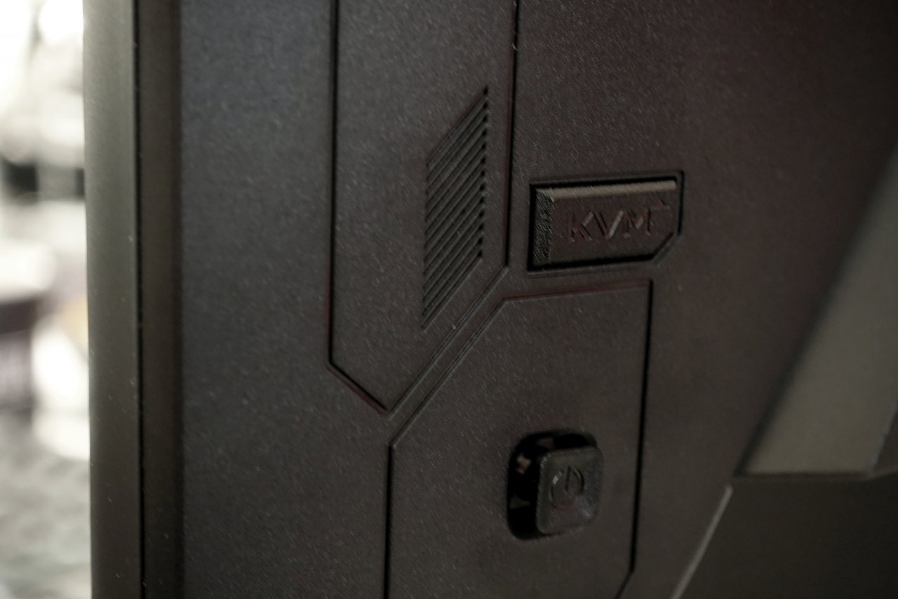 [06/11/2020] Gigabyte M27Q (9)