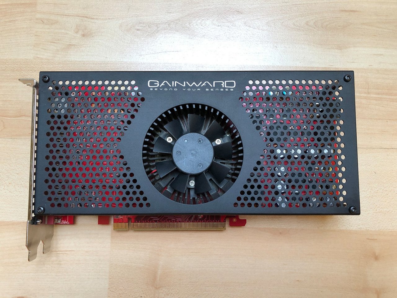 [09/11/2020] Update vom 09.11.2020: Grafikkarte von nos1609 (Gainward Nvidia GeForce 7900GS)