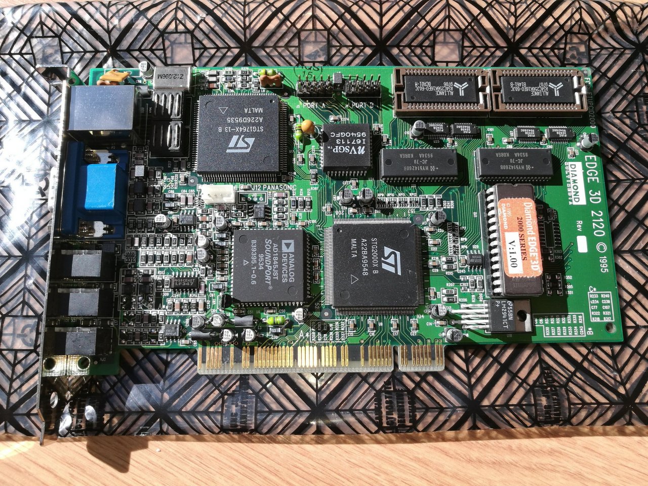[09/11/2020] Update vom 09.11.2020: Grafikkarte von AMD-Freak1977 (Diamond Edge 3D Nvidia NV1 STG 2000)