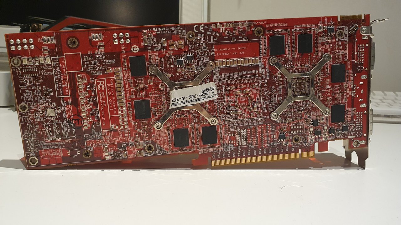 [09/11/2020] Update vom 09.11.2020: Grafikkarte von pierrerocky (ATI/AMD Radeon HD3870 X2)