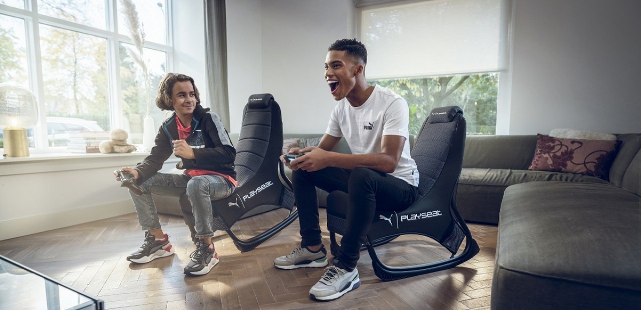[24/11/2020] Playseat Puma Active Gaming Seat: Kompakter Gaming-Schaukelstuhl für Konsoleros