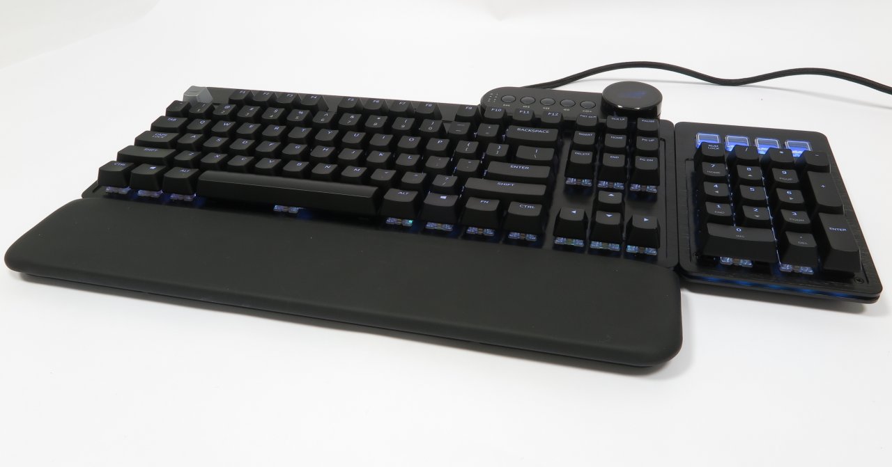 [10/11/2020] Mountain Everest Max im Test: Tolle Tastatur für Gamer mit innovativer, beeindruckender Modularität (16)