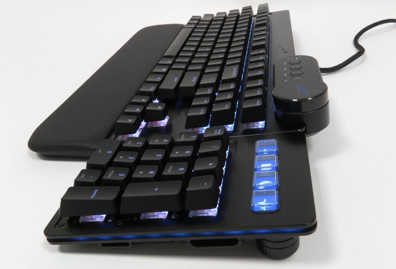 [10/11/2020] Mountain Everest Max im Test: Tolle Tastatur für Gamer mit innovativer, beeindruckender Modularität (21)