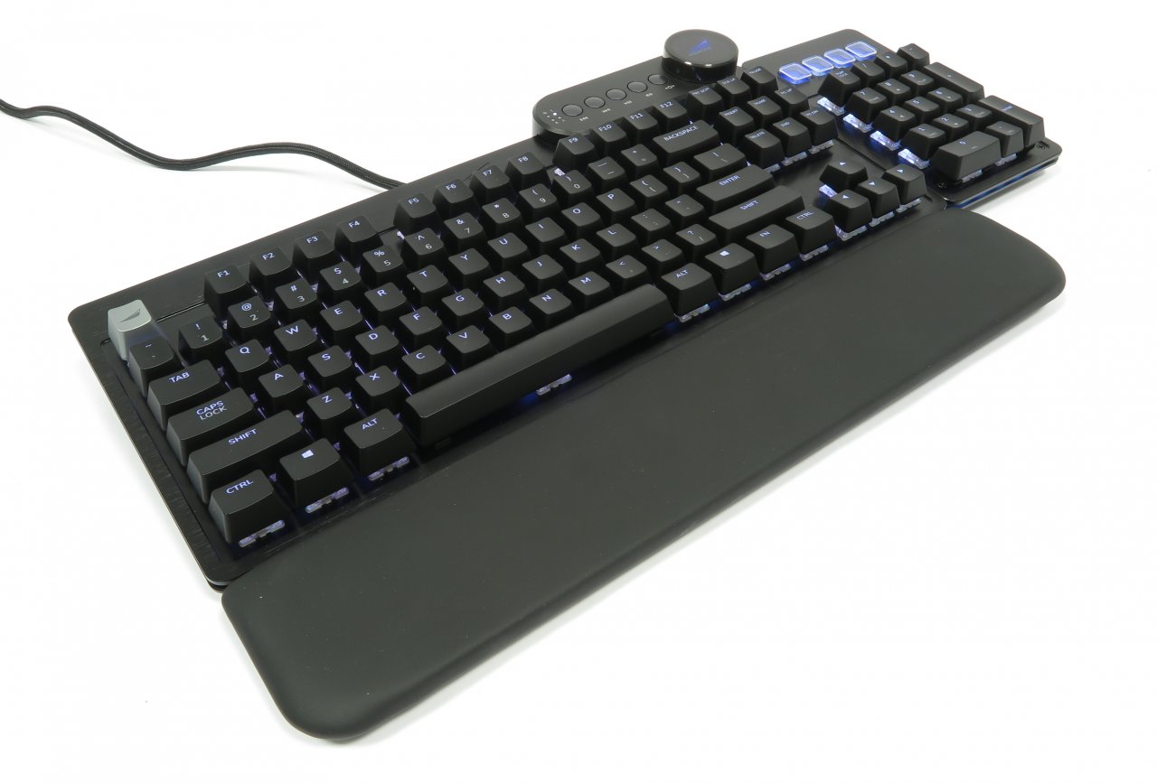 [10/11/2020] Mountain Everest Max im Test: Tolle Tastatur für Gamer mit innovativer, beeindruckender Modularität (23)