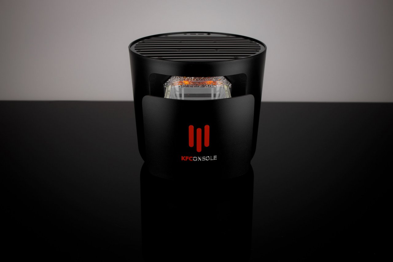 [22/12/2020] KFConsole: PC-Konsole mit Geforce RTX und Warmhaltekammer für Chicken Wings (6)