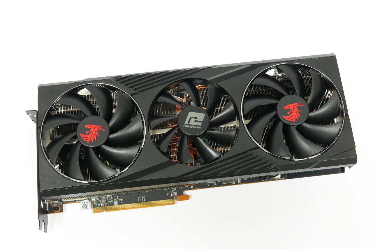 [21/12/2020] Powercolor Radeon RX 6800 Red Dragon: Der Drache ist bei Powercolor der kleine Bruder des Teufels. So kommt es, dass die Red Dragon nur einen Dual-Slot-Kühler nutzt und verhältnismäßig zahm getaktet ist. Leise ist sie trotzdem (oder gerade deswegen) – Benchmarks/Leistungseinschätzung und Optimierungstipps (Undervolting & Overclocking) in der PCGH 02/2021.