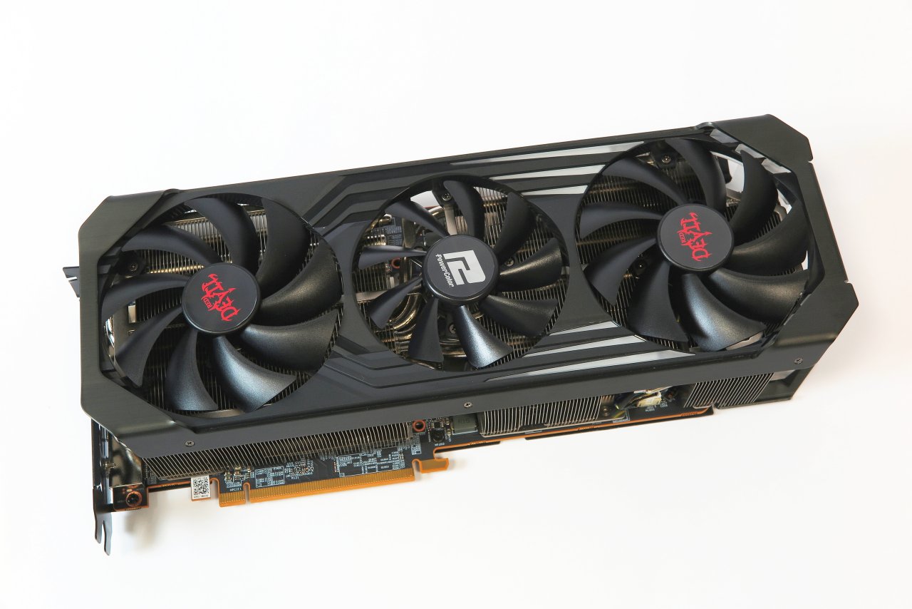 [21/12/2020] Powercolor Radeon RX 6800 XT Red Devil: Mehr Takt, mehr Kühlfläche, mehr Leistung, aber vergleichbare Lautheit: Die RX 6800 XT Red Devil setzt den Aufpreis gegenüber der RX 6800 Red Dragon in einen angemessenen Mehrwert um – weitere Infos im Test-Video.