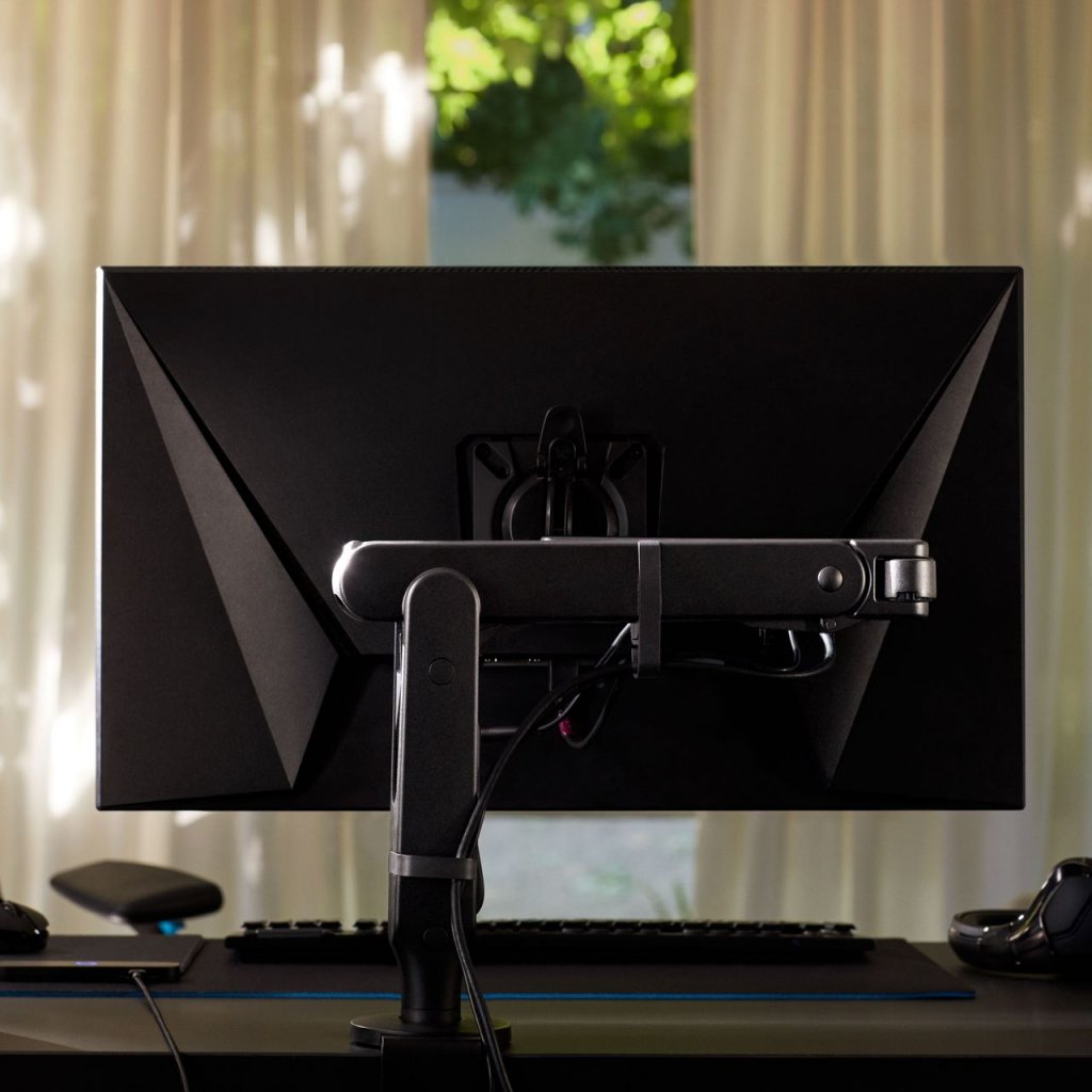 [21/01/2021] Logitech G Ollin Monitor Arm