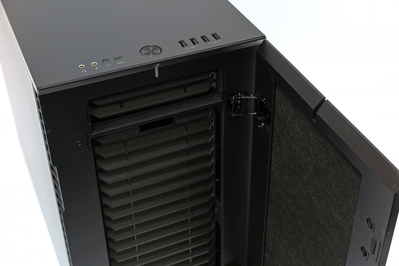 [17/02/2021] Fractal Design Define 7 PCGH Edition (9)