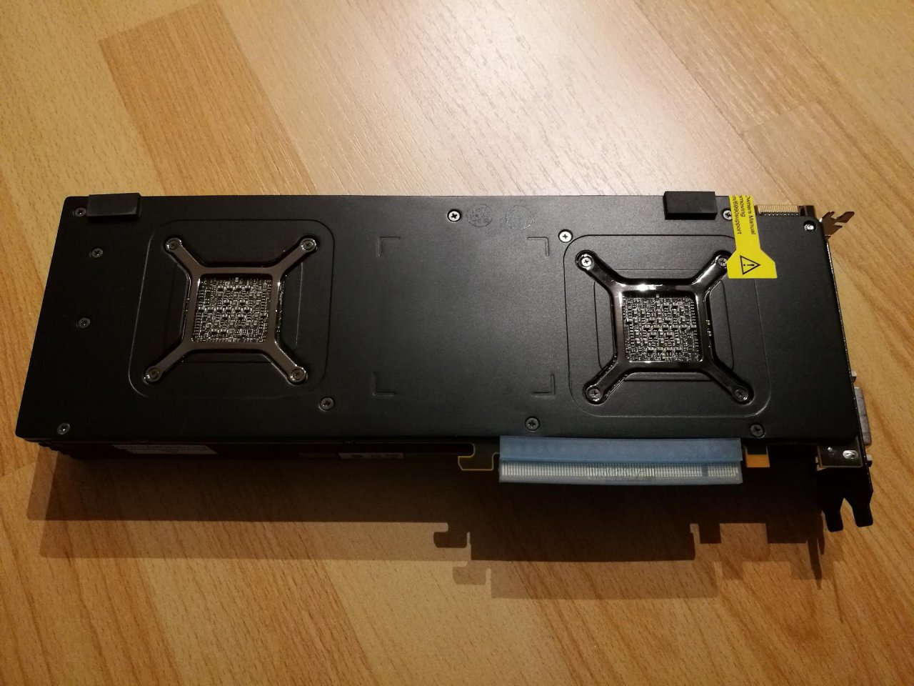 [14/02/2021] Update vom 14.02.2021:Sapphire Radeon HD 6990 von AMD-Freak1977