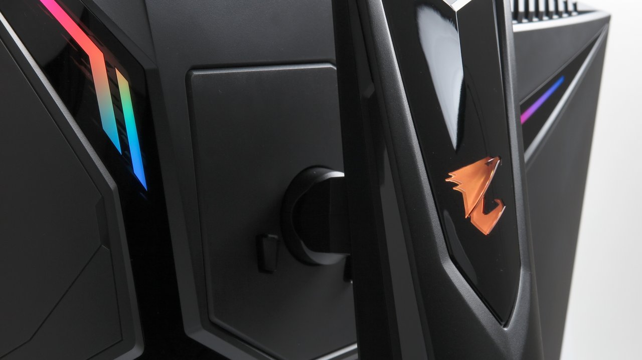 [10/03/2021] GIGABYTE AORUS FI27Q-X
