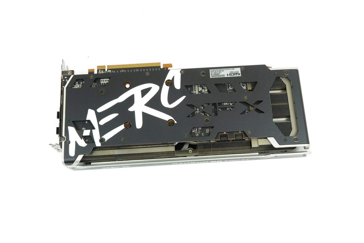[25/03/2021] XFX Radeon RX 6700 XT Merc 319 Black: Rückseite