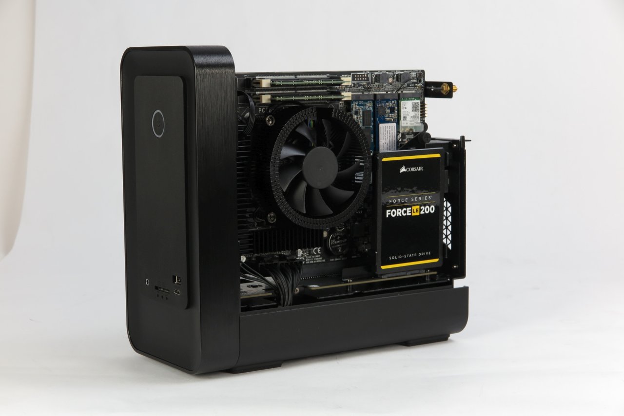 [28/03/2021] Zotac Zbox Magnus One (6)