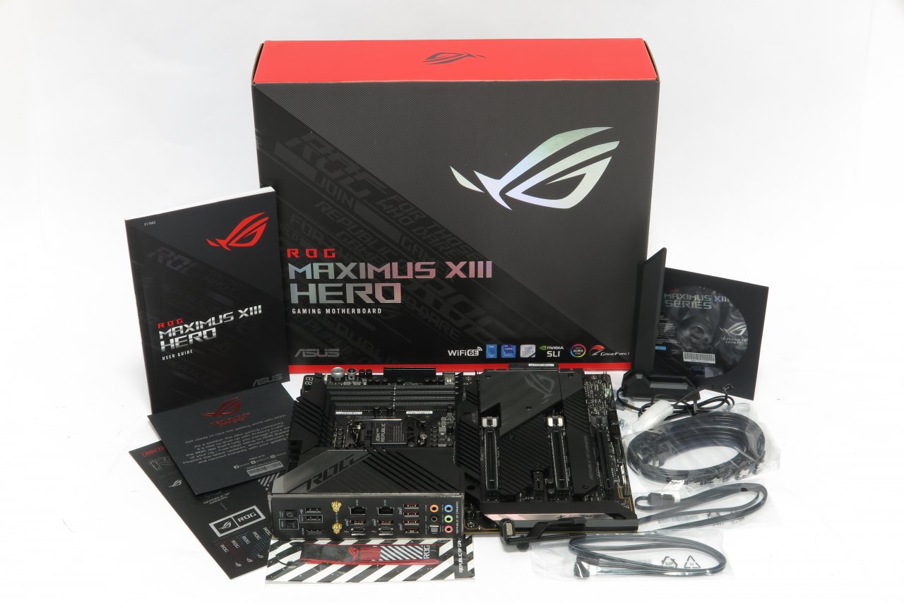 [09/04/2021] Asus Maximus XIII Hero: Packungsinhalt