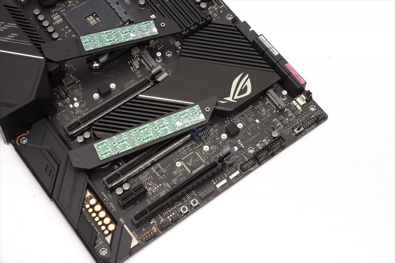 [06/04/2021] Asus ROG Crosshair VIII Dark Hero (13)