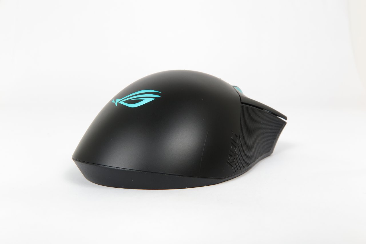 [13/05/2021] Asus ROG Gladius III Wireless:&nbsp;Die dritte Generation der beliebten Spielermaus mit tauschbaren Tastenschaltern im Test (24)