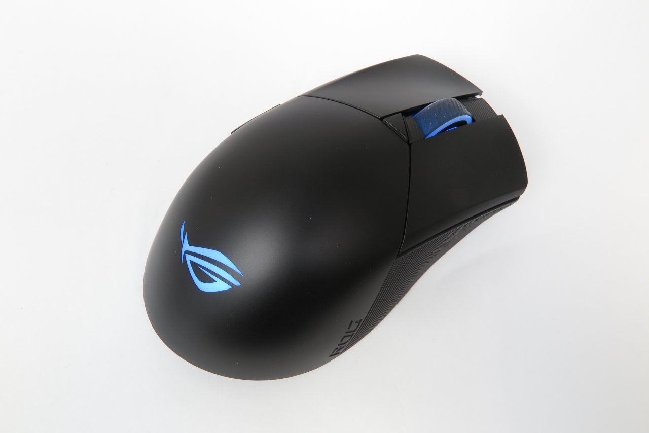[13/05/2021] Asus ROG Gladius III Wireless:&nbsp;Die dritte Generation der beliebten Spielermaus mit tauschbaren Tastenschaltern im Test (2)