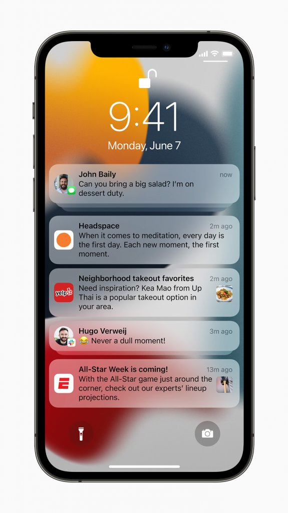 [08/06/2021] Apple iPhone12Pro iOS15 Notifications lockscreen 060721