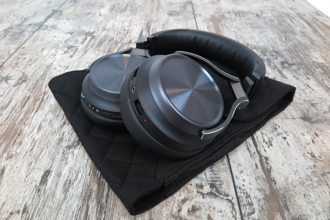 [02/06/2021] Corsair Virtuoso RGB Wireless XT (2)