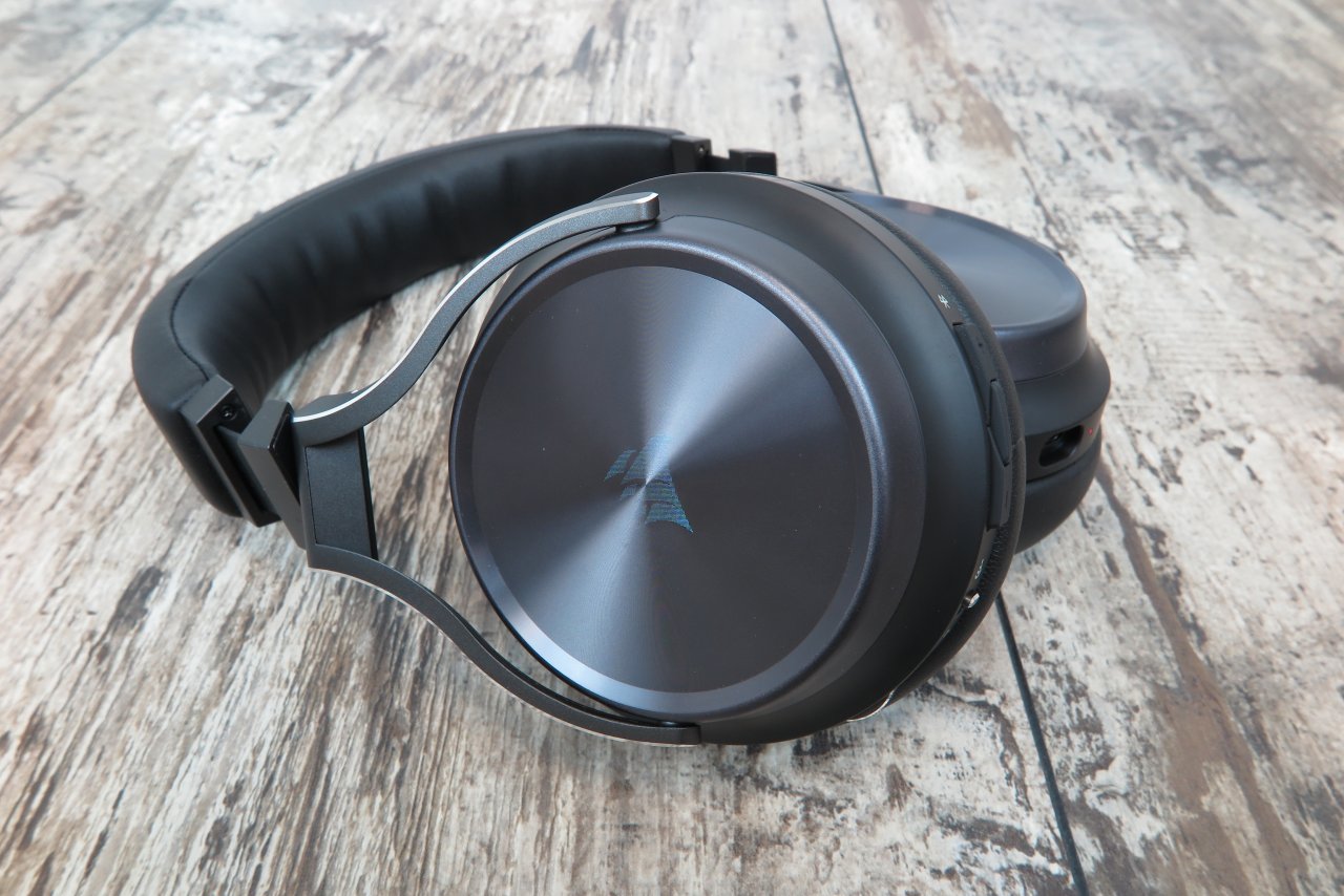 [02/06/2021] Corsair Virtuoso RGB Wireless XT (3)