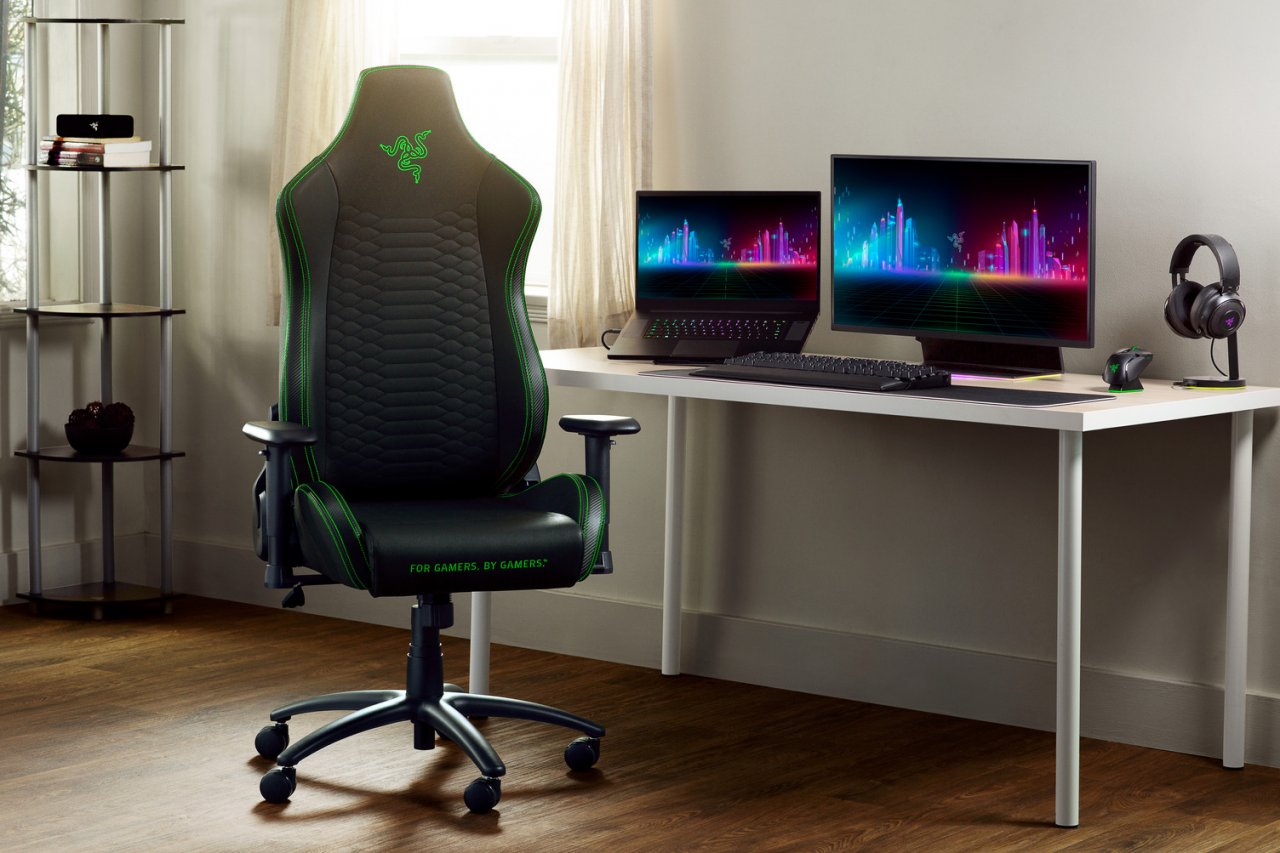 [07/06/2021] Razer stellte am 3. Juni ihren neuen Gaming-Stuhl Iskur X vor und bewarb zugleich die passenden Kopf- und Lendenpolster. (2)