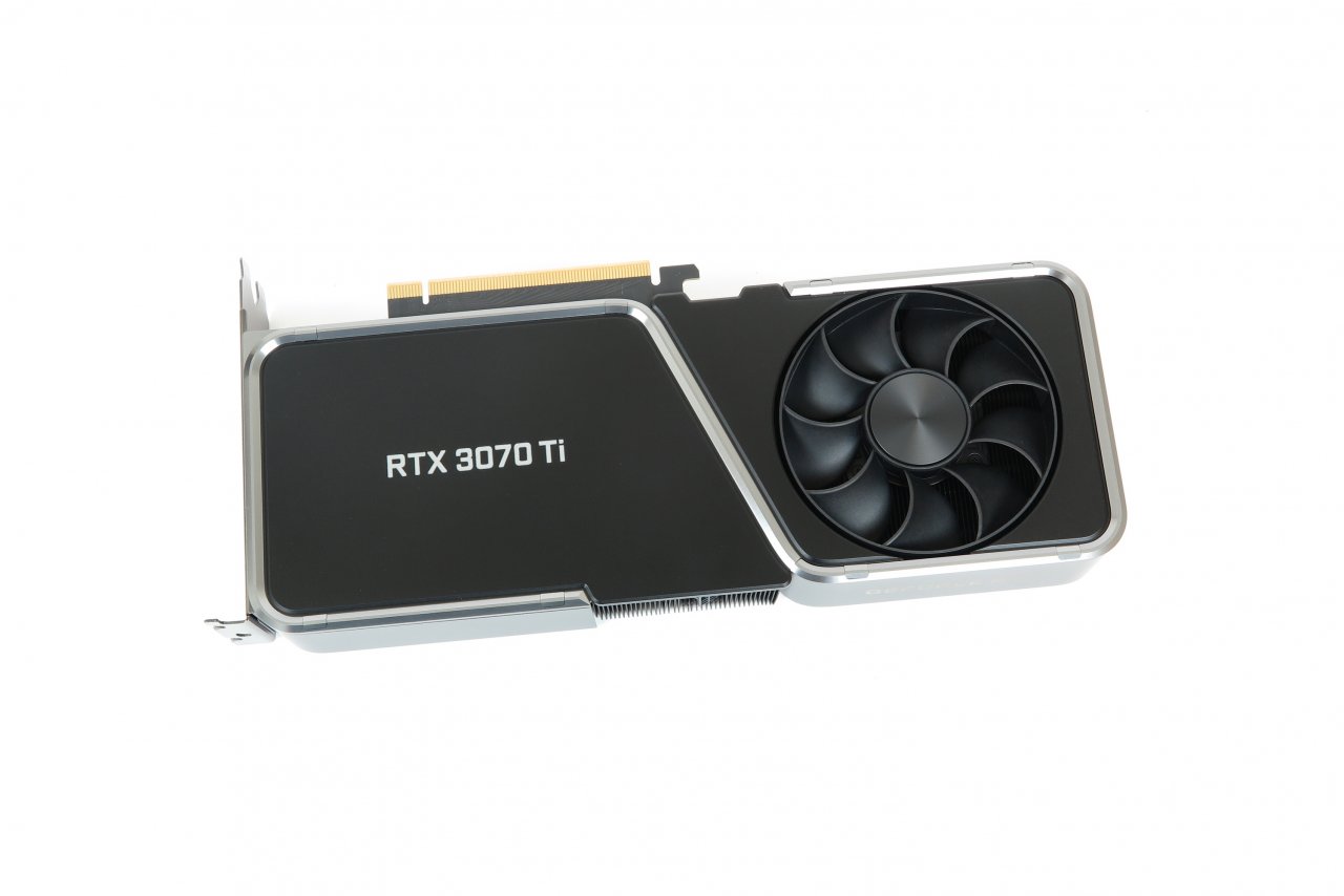 [07/06/2021] Nvidia Geforce RTX 3070 Ti im Test: Die Leistung der Titan RTX mit 1/3 des Speichers (5)